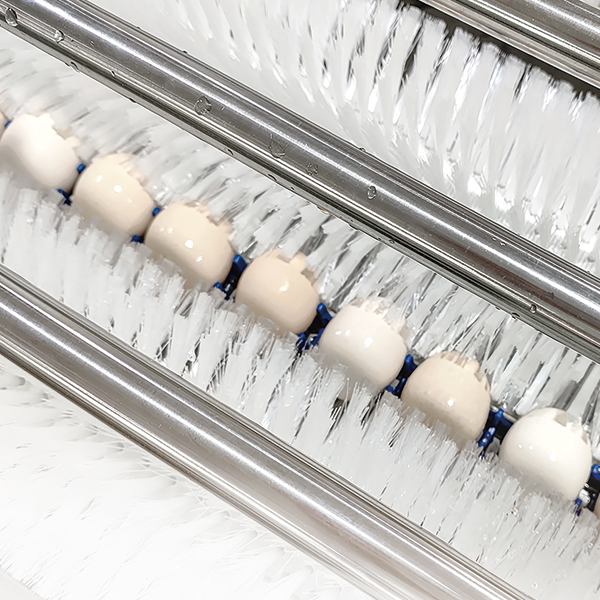 Egg washer